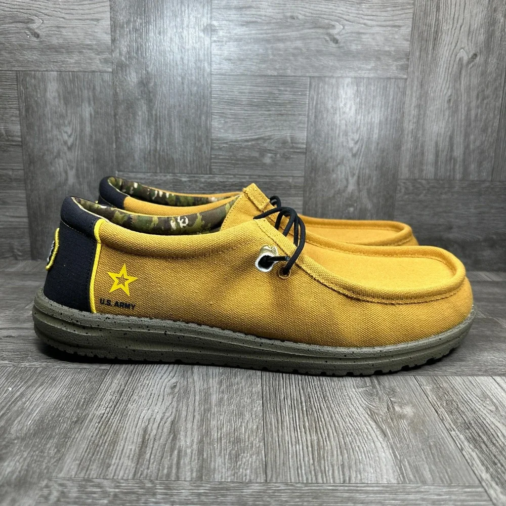 Hey Dude Wally US Army Loafers Mens 15 Tan Camo Canvas Slip On NEW